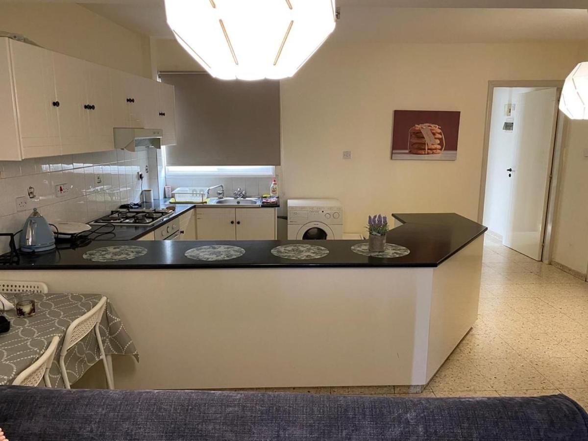 Comfort Apartment Larnaca Ngoại thất bức ảnh